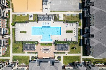 Drone pool view